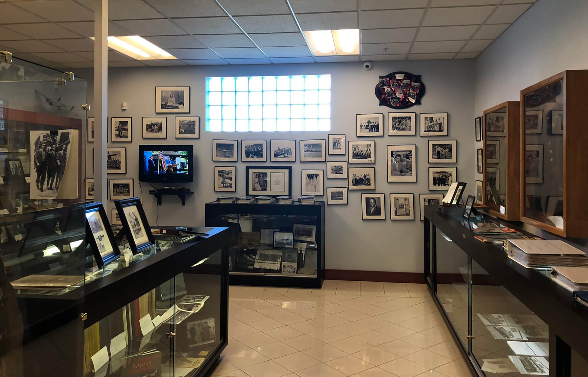 gallery area inside Bartow Airbase History Museum